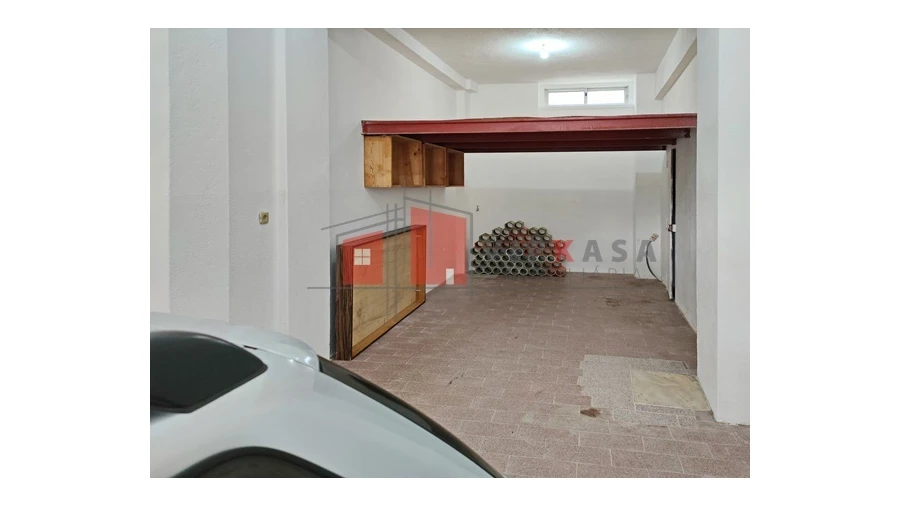 Garagem para Venda em Cacém e São Marcos Foto 4