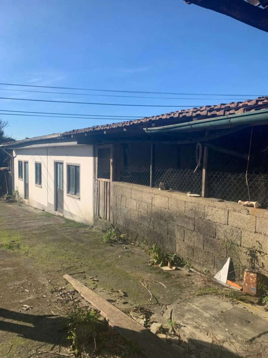 Moradia T0 para Venda em Abade de Neiva Foto 8