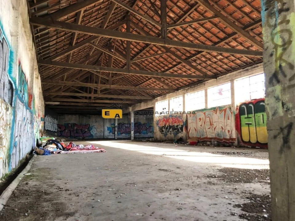 Armazém para Venda em Freamunde Foto 11