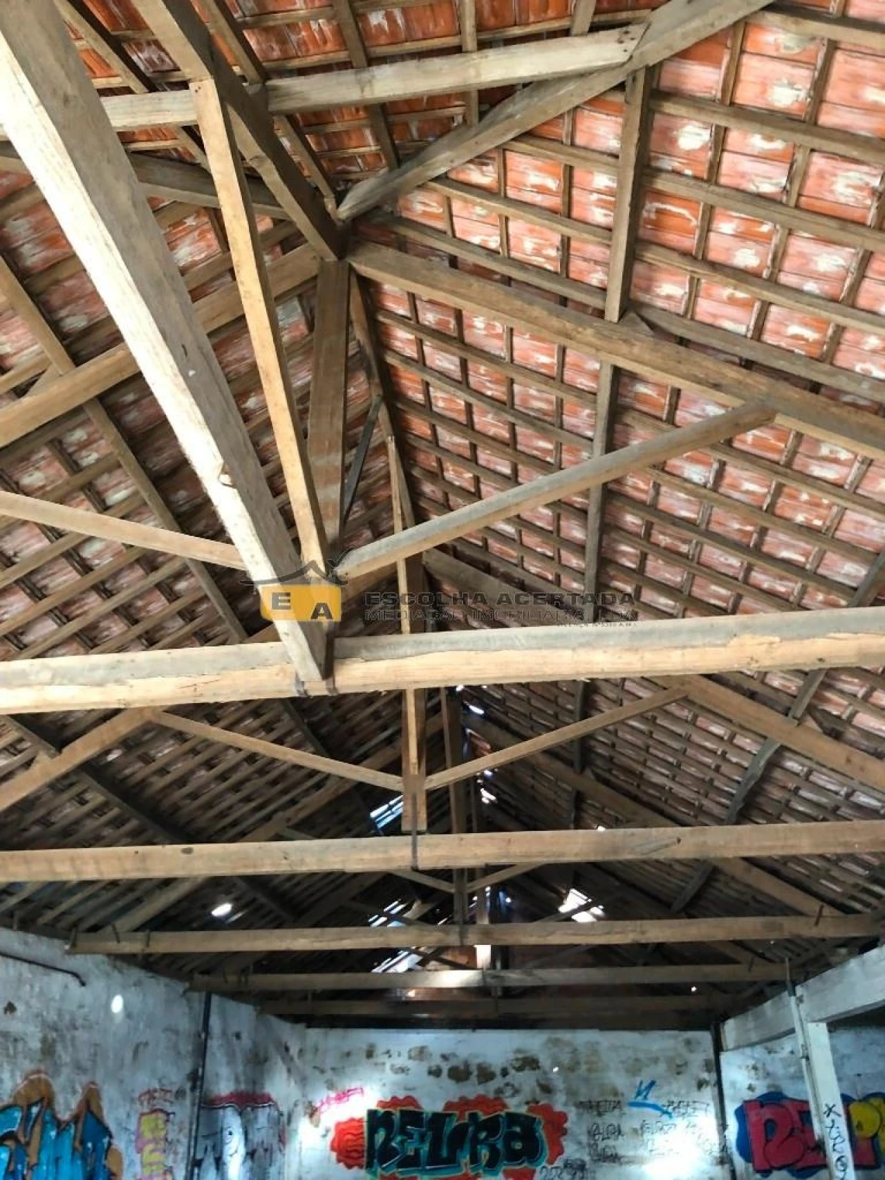 Armazém para Venda em Freamunde Foto 7