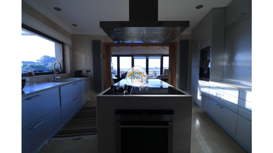 Moradia T5 para Venda em Travassô e Óis da Ribeira Foto 6