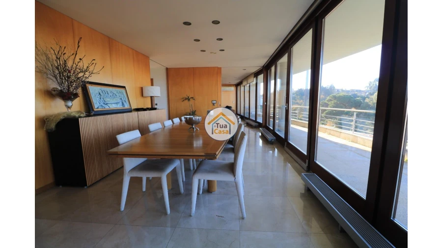 Moradia T5 para Venda em Travassô e Óis da Ribeira Foto 3