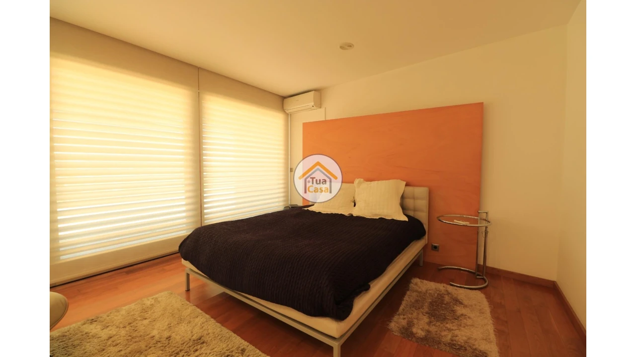 Moradia T5 para Venda em Travassô e Óis da Ribeira Foto 9