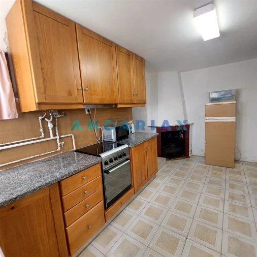 Moradia T3 para Venda em Calvaria de Cima Foto 2