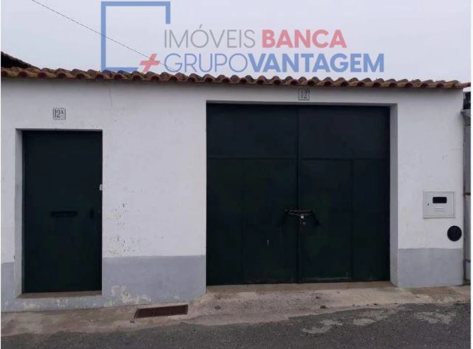 Moradia T2 para Venda em Alvito Foto 11