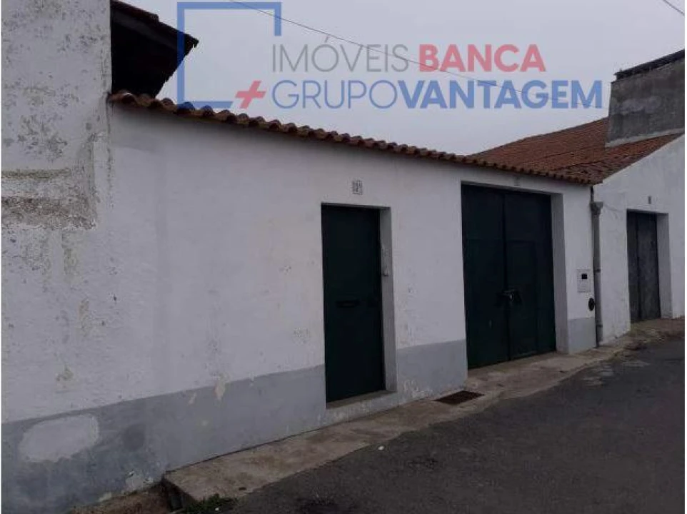 Moradia T2 para Venda em Alvito Foto 12