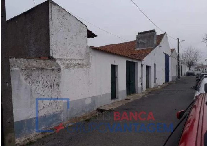 Moradia T2 para Venda em Alvito Foto 13