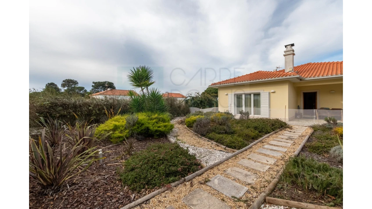 Moradia T4 para Venda em Sesimbra (Castelo) Foto 31