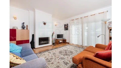 Moradia T4 para Venda em Sesimbra (Castelo)