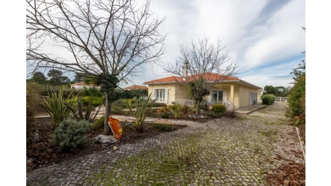 Moradia T4 para Venda em Sesimbra (Castelo)