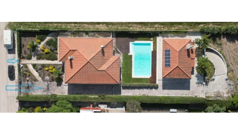 Moradia T4 para Venda em Sesimbra (Castelo)