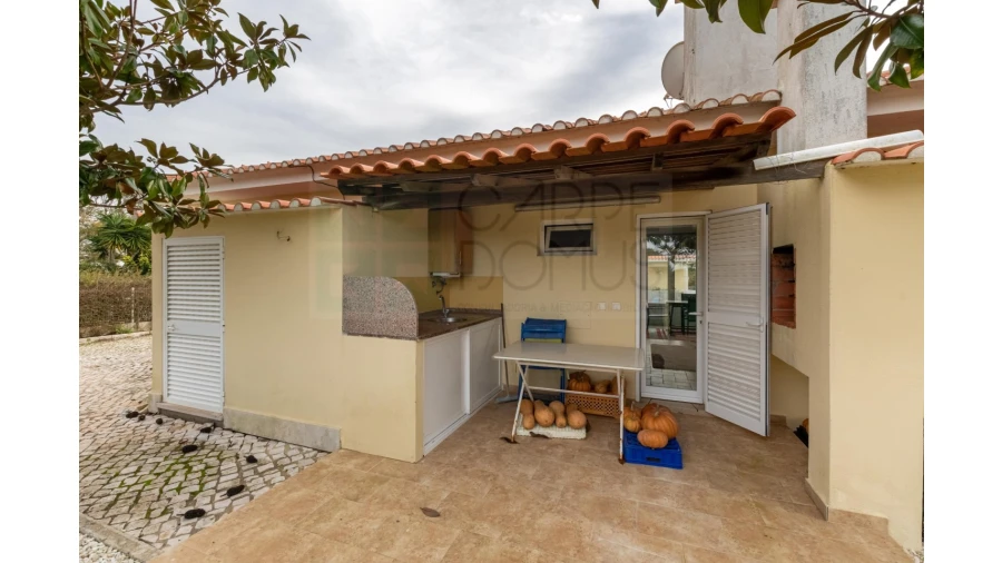 Moradia T4 para Venda em Sesimbra (Castelo) Foto 45