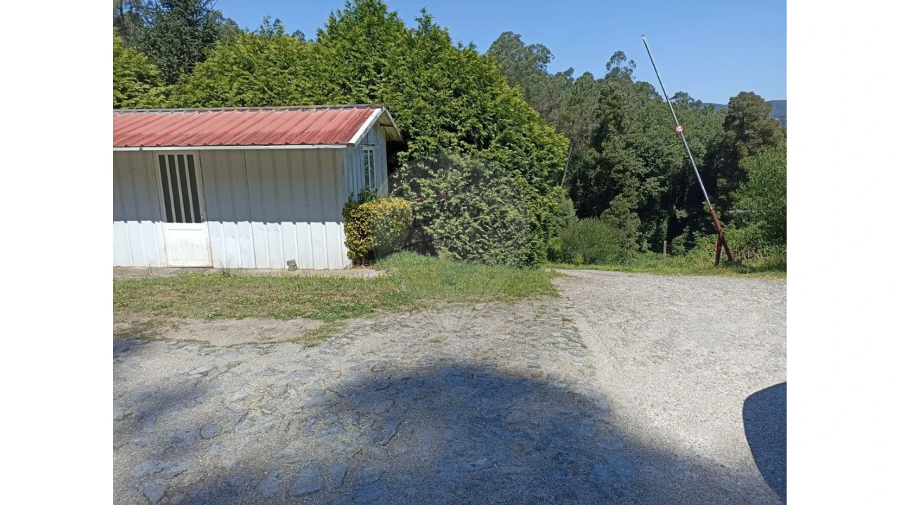 Terreno para Venda em Arentim e Cunha Foto 1