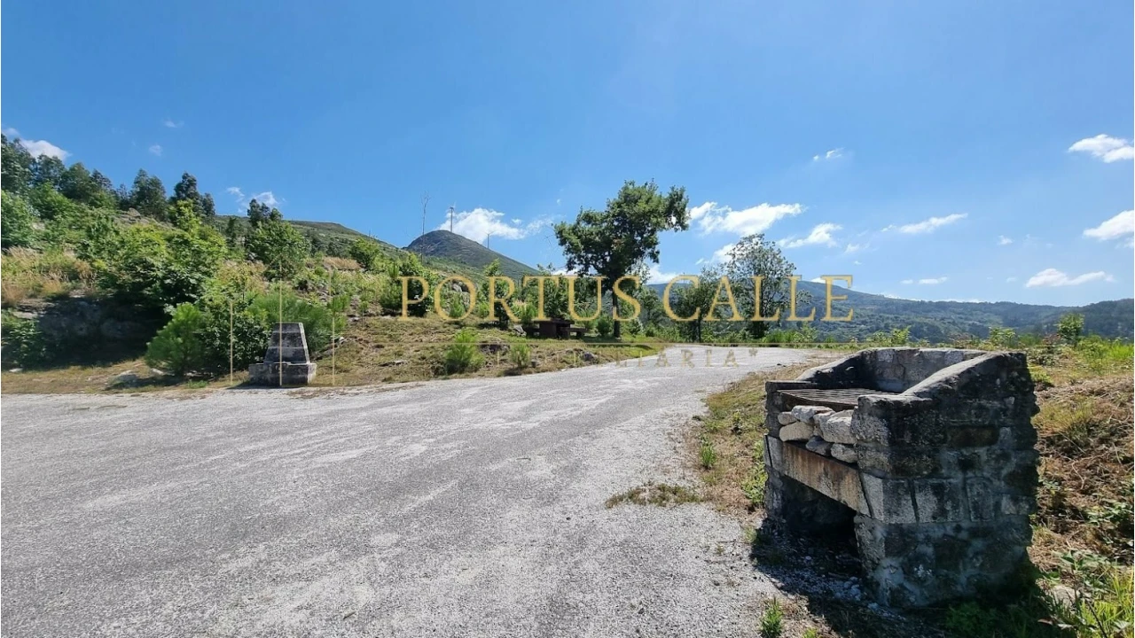 Quinta T0 para Venda em Moldes Foto 8