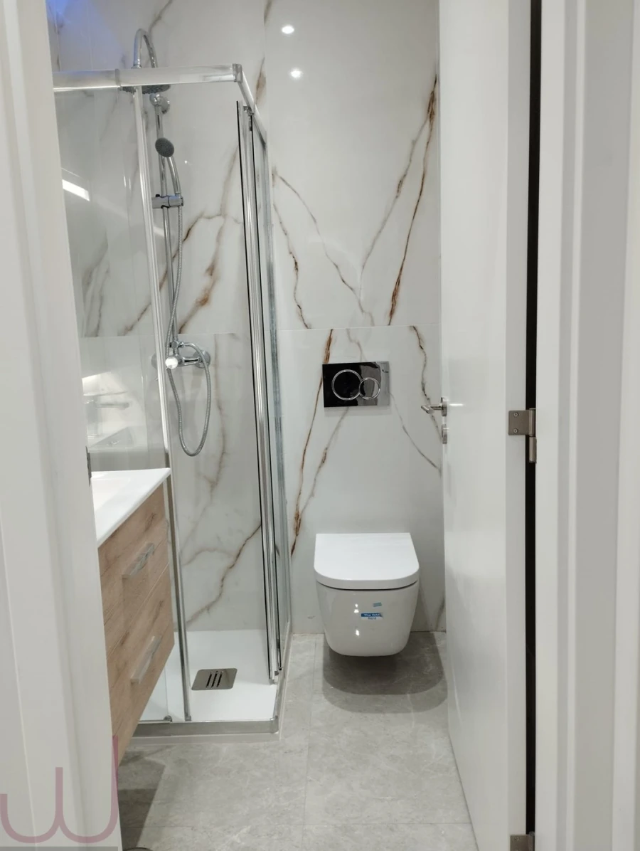 Apartamento T2 para Venda em Quarteira Foto 14