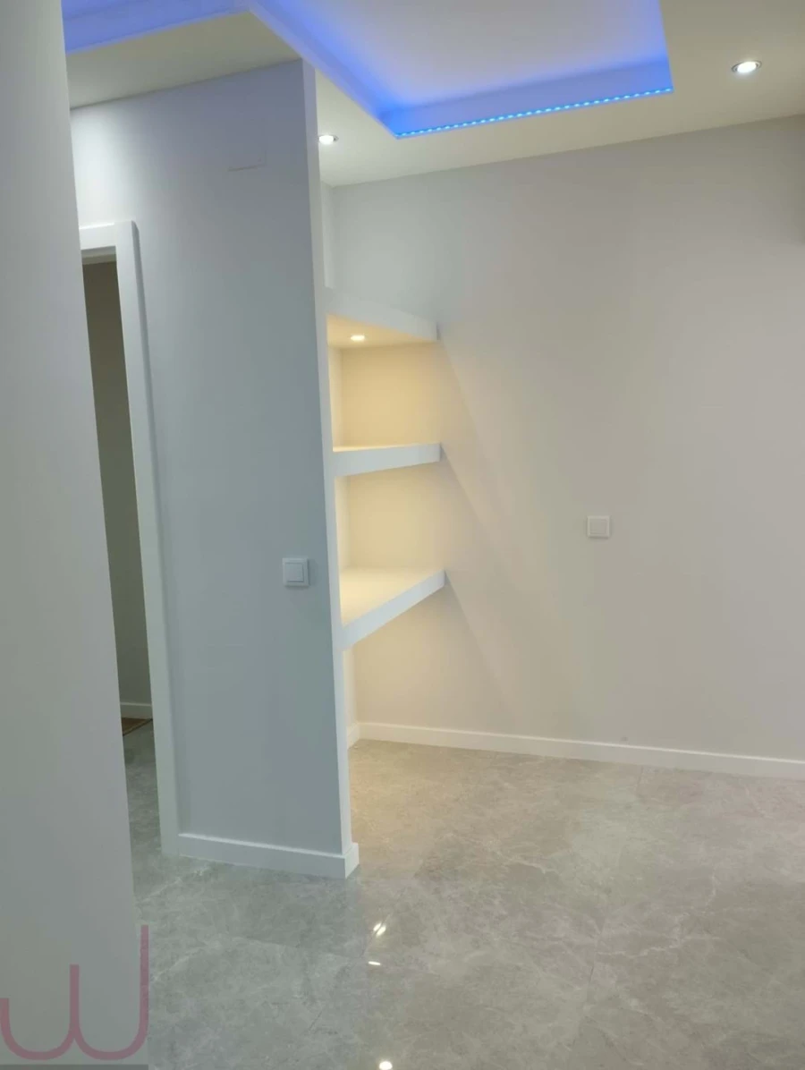 Apartamento T2 para Venda em Quarteira Foto 16