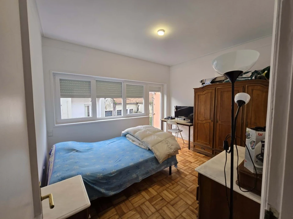 Apartamento T3 para Venda em Cedofeita, Santo Ildefonso, Sé, Miragaia, São Nicolau e Vitória Foto 3