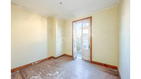 Prédio para Venda em Santa Maria Maior e Monserrate e Meadela