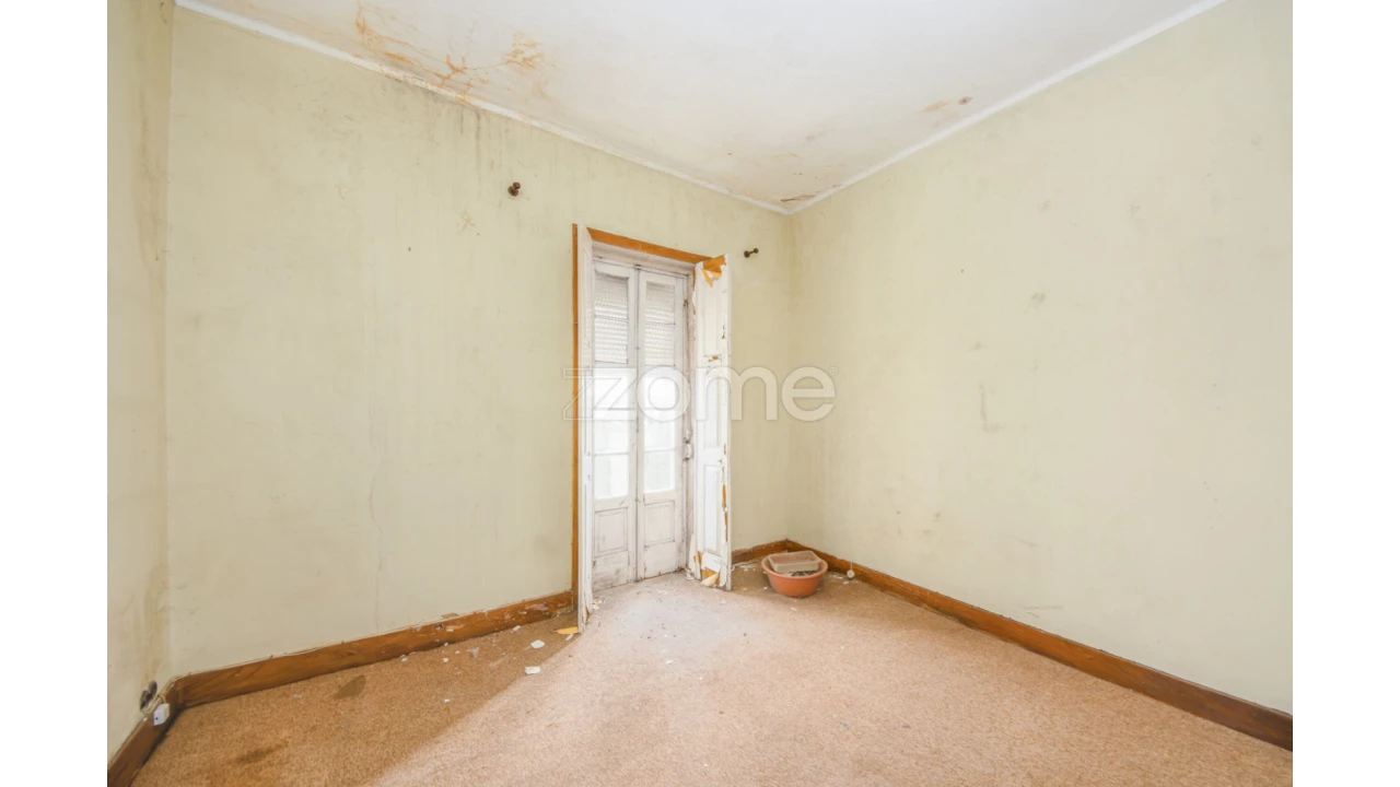 Prédio para Venda em Santa Maria Maior e Monserrate e Meadela Foto 7