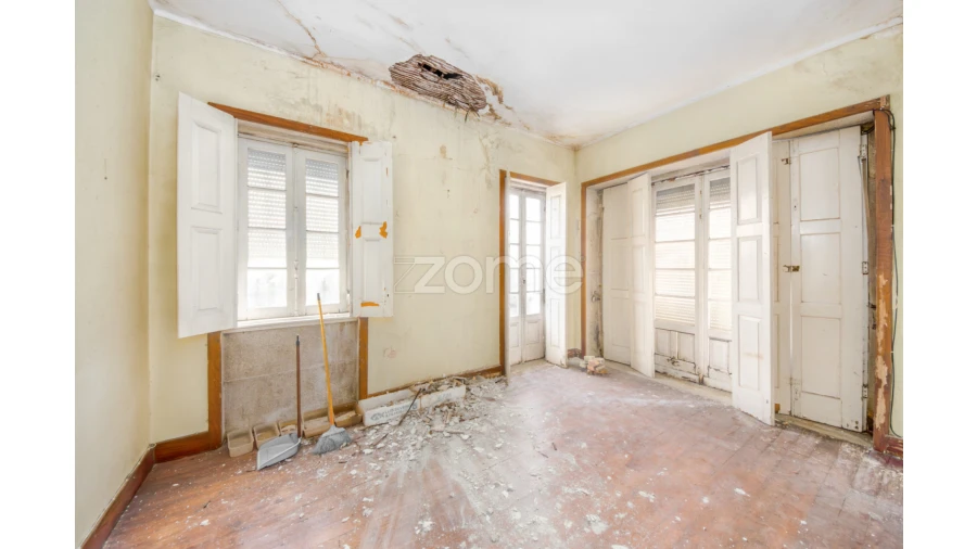 Prédio para Venda em Santa Maria Maior e Monserrate e Meadela Foto 3