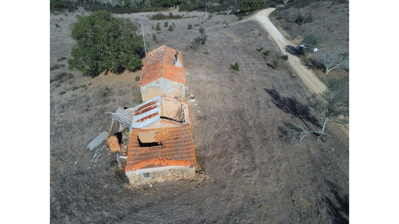 Terreno para Venda em Melides Foto 13