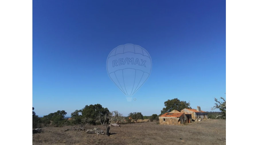 Terreno para Venda em Melides Foto 17