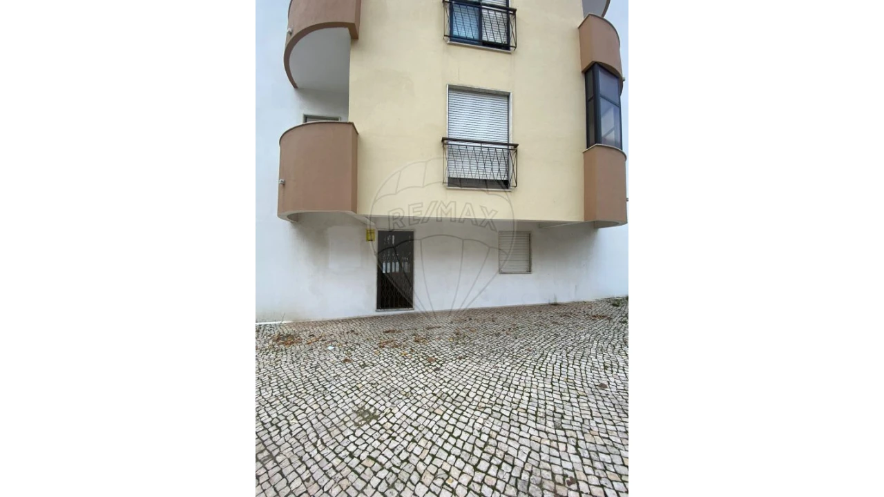 Loja para Venda em União das Freguesias de Setúbal Foto 4