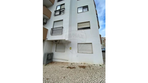 Loja para Venda em União das Freguesias de Setúbal