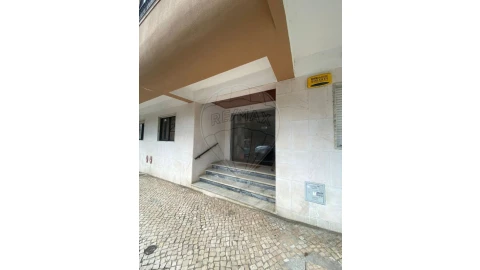 Loja para Venda em União das Freguesias de Setúbal