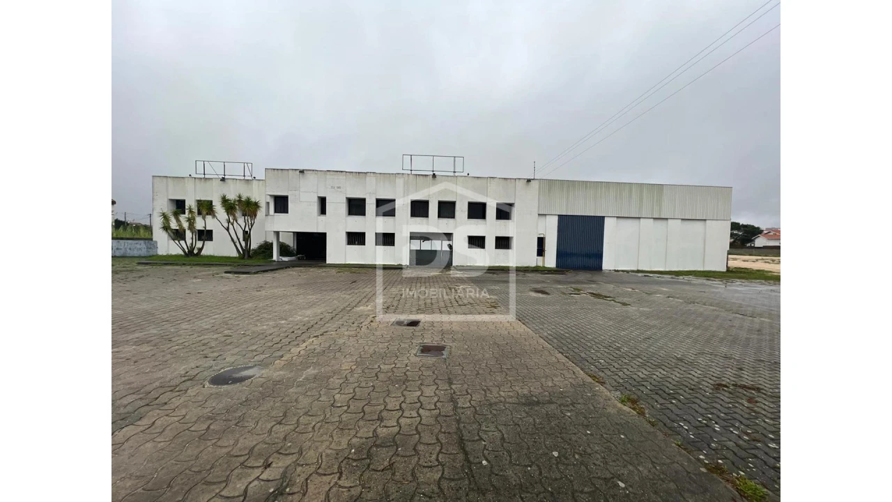 Armazém para Venda em Marinha Grande Foto 14