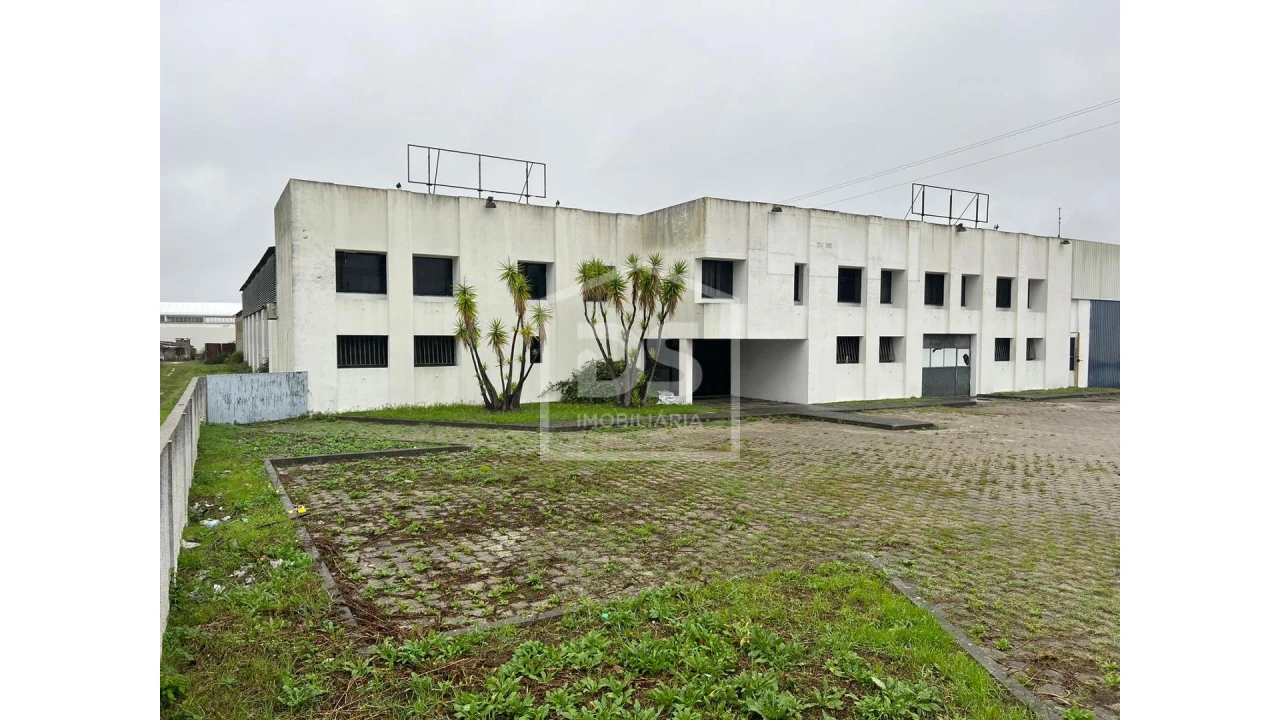 Armazém para Venda em Marinha Grande Foto 17