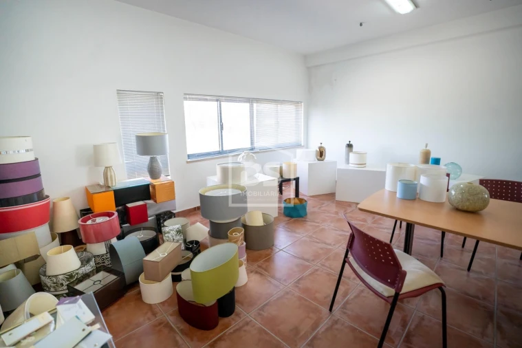 Armazém para Venda em Marinha Grande Foto 20
