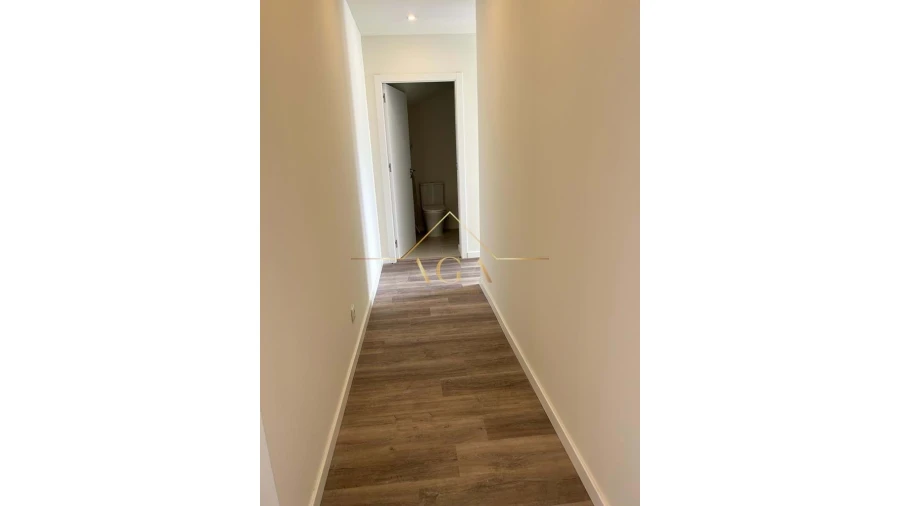 Apartamento T3 para Venda em Oliveira do Douro Foto 11