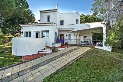 Moradia T4 para Venda em Silves