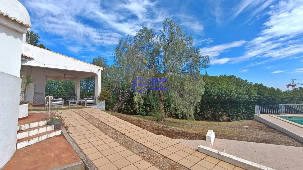 Moradia T4 para Venda em Silves Foto 17
