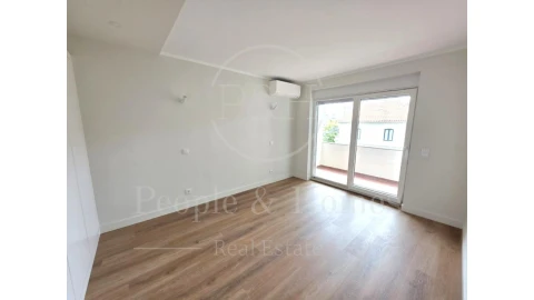 Apartamento T1 para Arrendamento em Cascais e Estoril