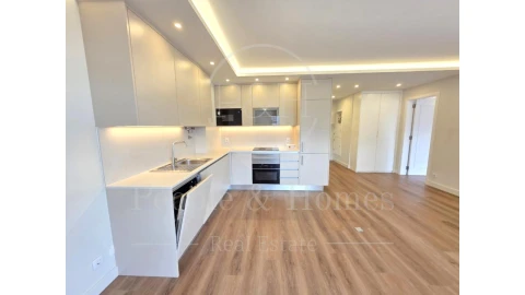 Apartamento T1 para Arrendamento em Cascais e Estoril