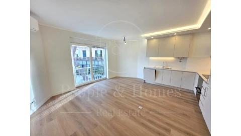 Apartamento T1 para Arrendamento em Cascais e Estoril