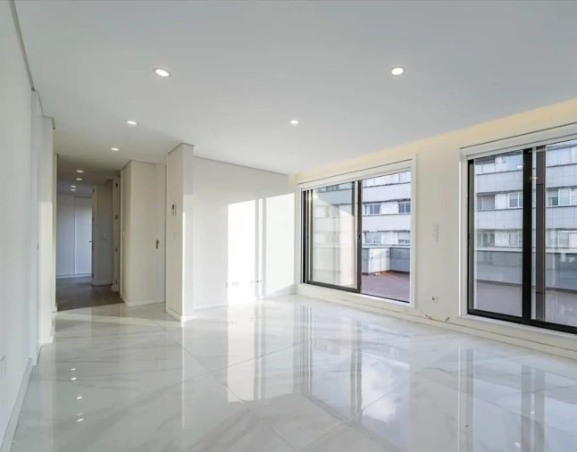 Apartamento T2 para Venda em Cidade da Maia Foto 4