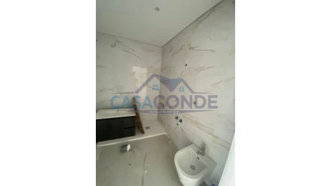 Apartamento T2 para Venda em Corroios