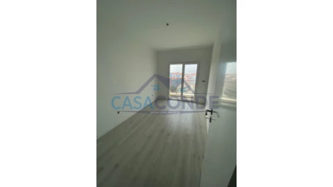 Apartamento T2 para Venda em Corroios