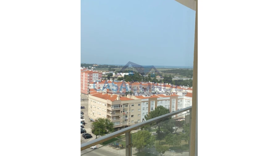 Apartamento T2 para Venda em Corroios Foto 14