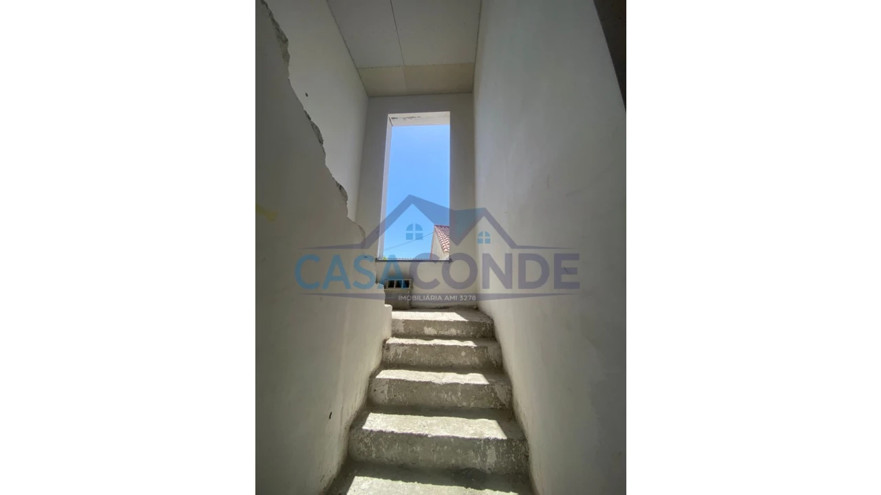 Moradia T4 para Venda em Azeitão (São Lourenço e São Simão) Foto 27