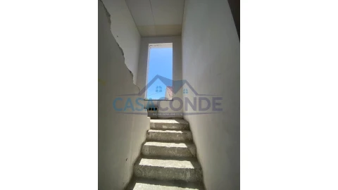 Moradia T4 para Venda em Azeitão (São Lourenço e São Simão)