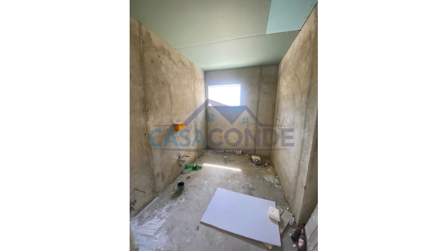Moradia T4 para Venda em Azeitão (São Lourenço e São Simão) Foto 17