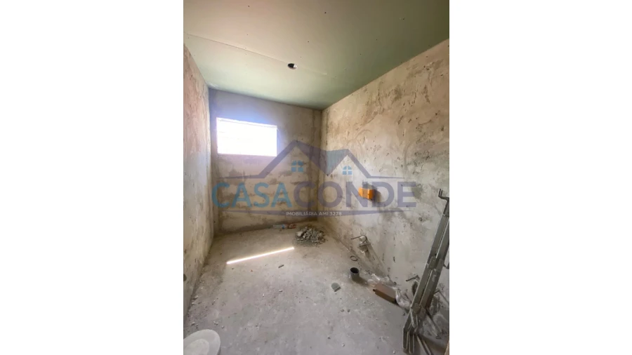 Moradia T4 para Venda em Azeitão (São Lourenço e São Simão) Foto 34