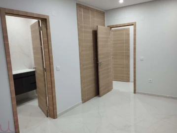 Apartamento T5 para Venda em São Brás de Alportel