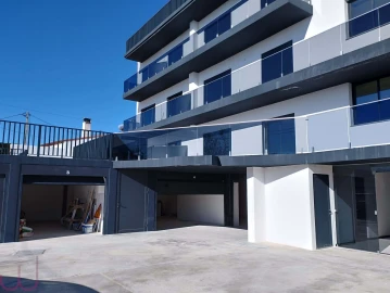 Apartamento T5 para Venda em São Brás de Alportel