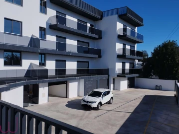 Apartamento T5 para Venda em São Brás de Alportel