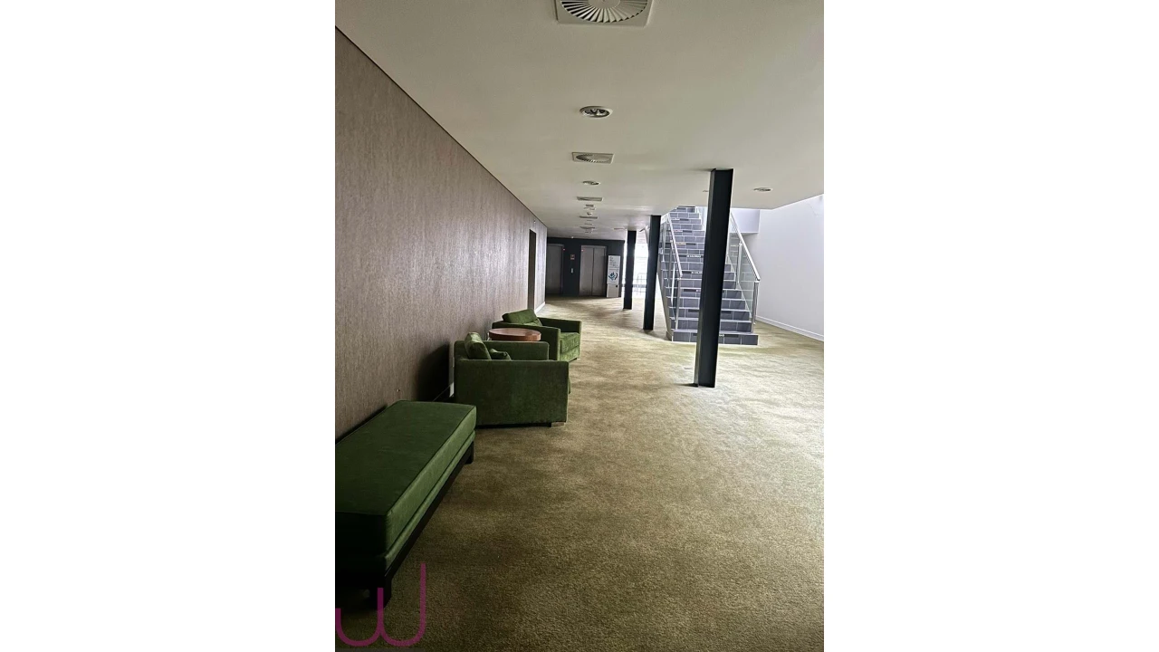 Apartamento T1 para Venda em Monchique Foto 11